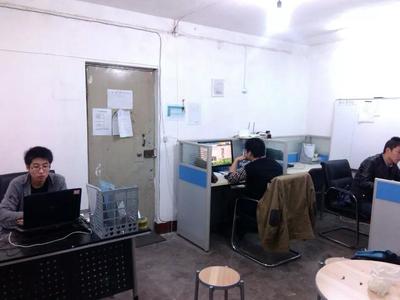 黃土地上的創(chuàng)業(yè)傳奇 從陜北農(nóng)家娃到年銷五百萬的日用雜品董事長(zhǎng)